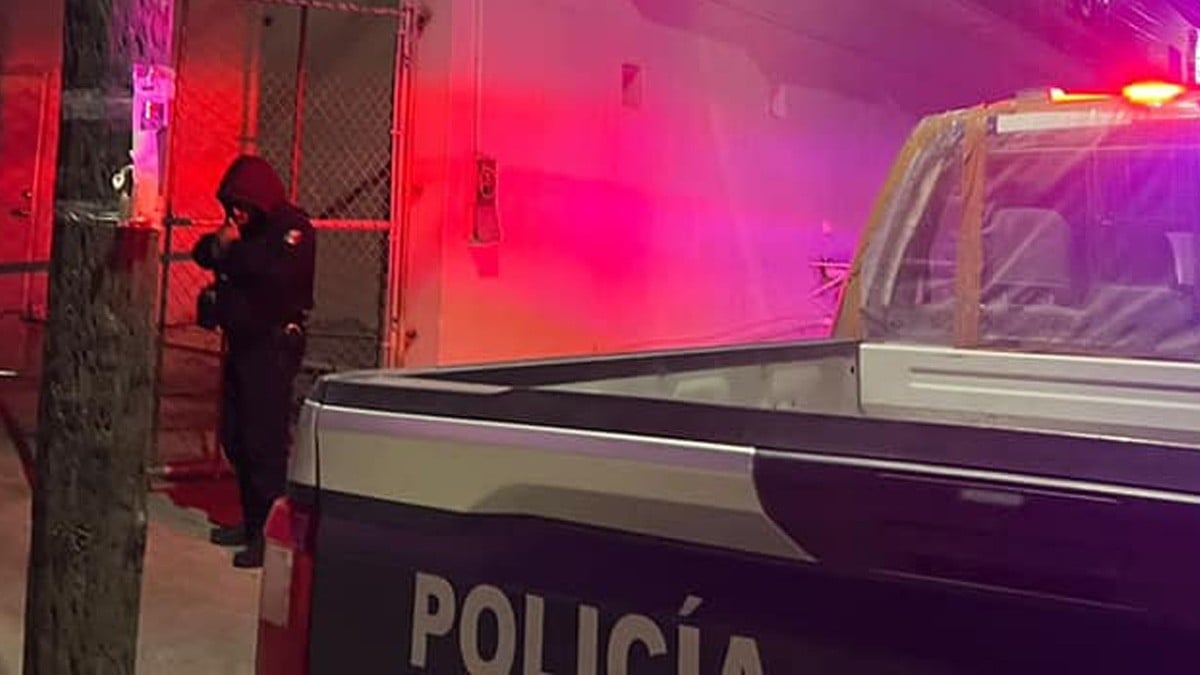 Niña de 12 años estaba en su celular cuando entran a su casa y la matan a ella y a su papá