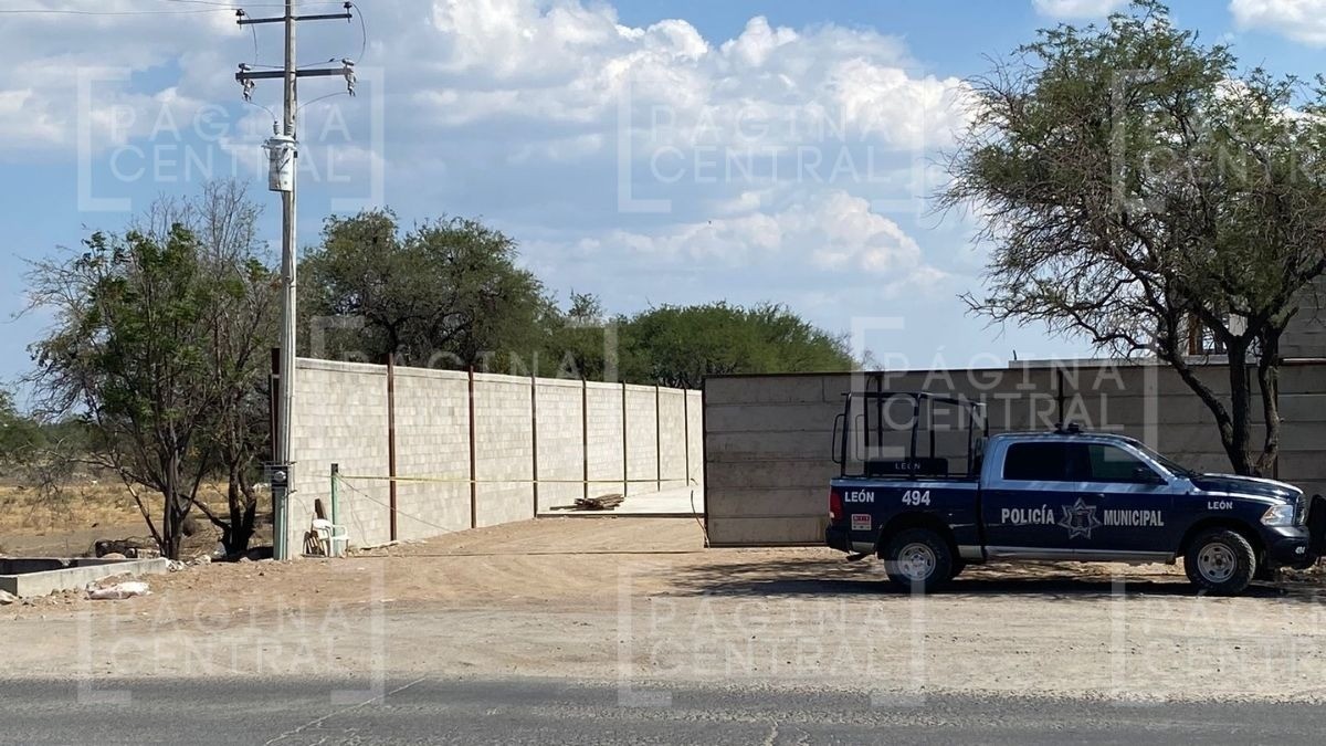 Obrero muere aplastado por unos fierros en obra de nave industrial
