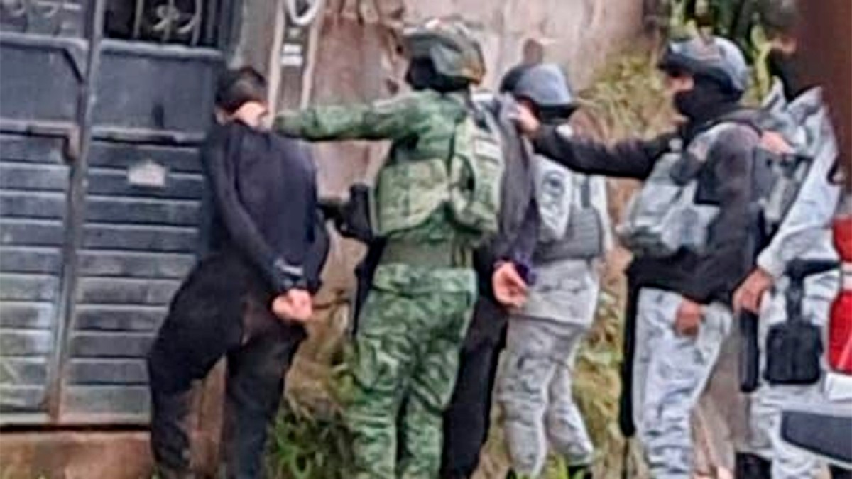 Masacran a una familia, entre las víctimas un bebé; detienen a tres agresores