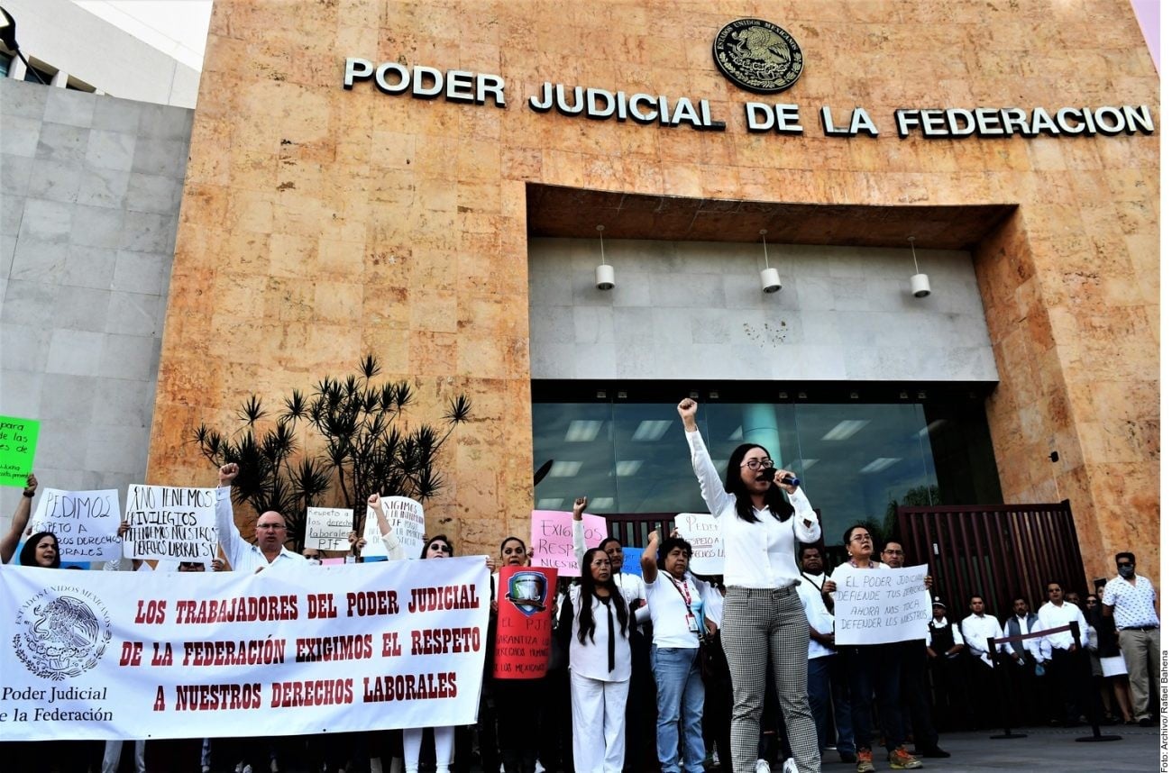 Alertan investigadores por riesgos y purgas en PJF