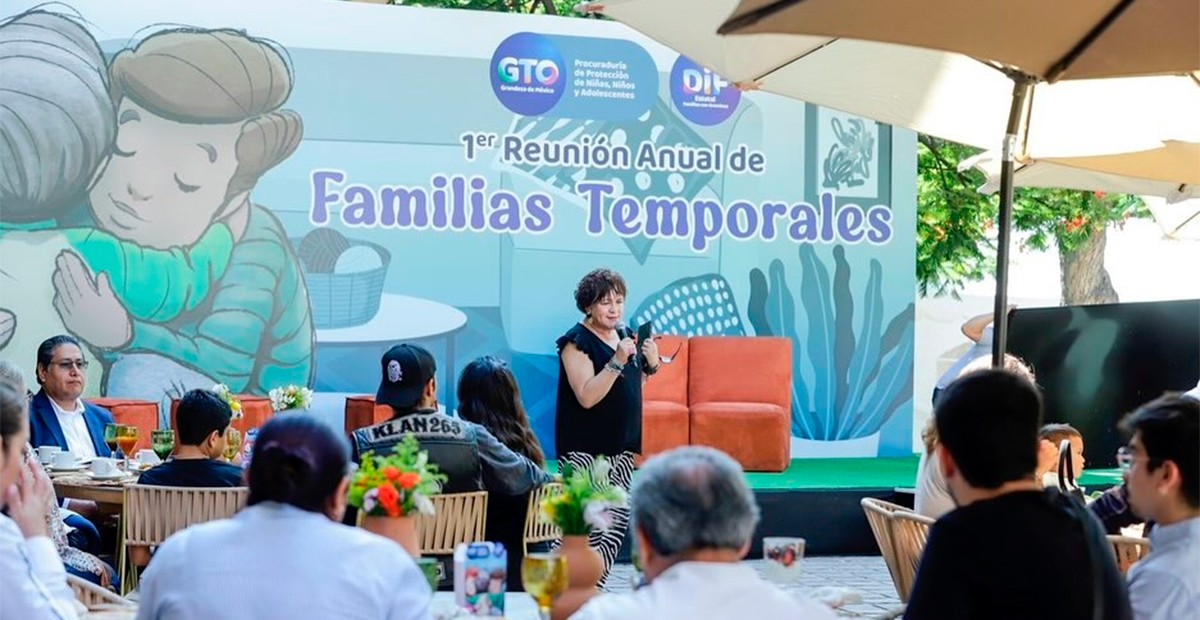 Reconoce DIF a la Primera Generación del Programa de Familia Temporal