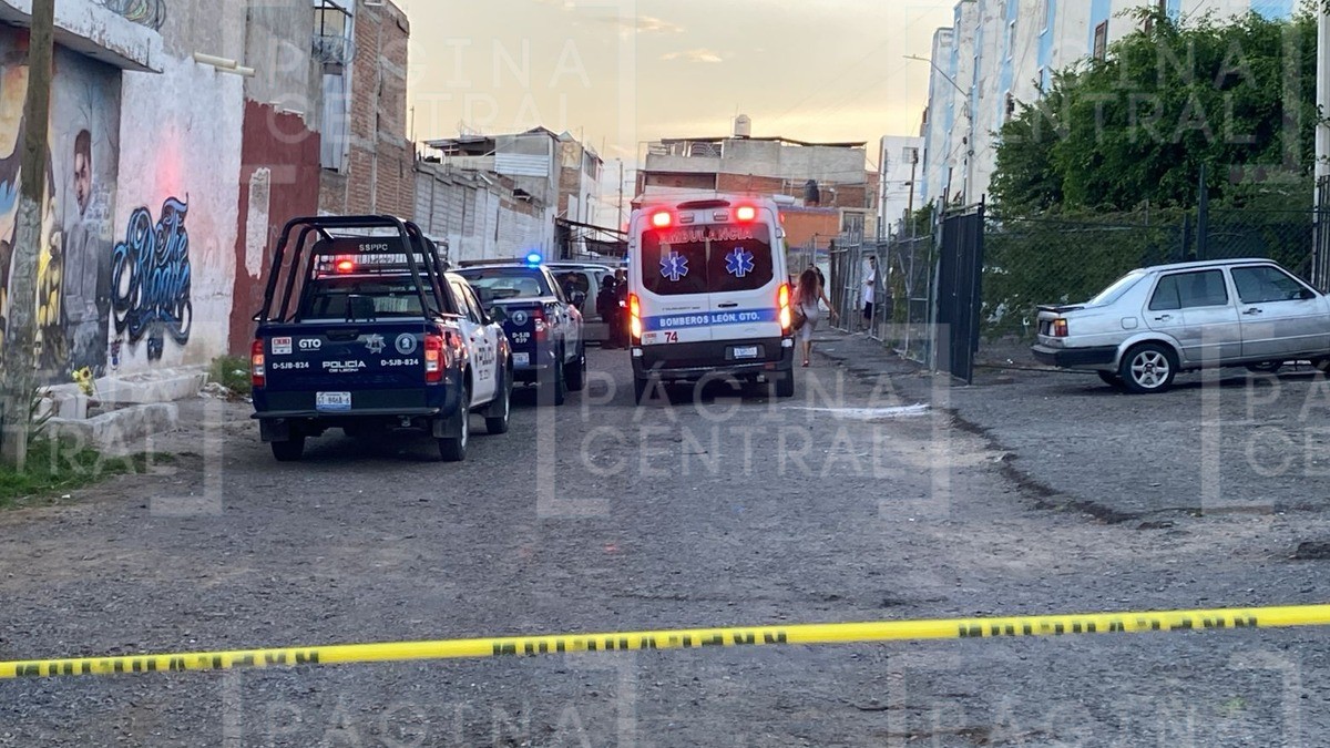 Muere una joven de 18 años tras balacera en edificios de la colonia Vibar