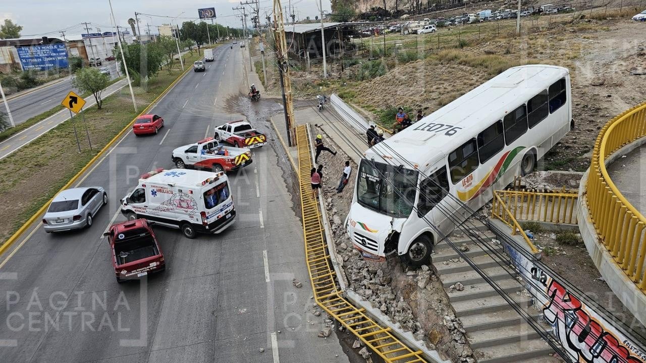 León registra 90 accidentes de transporte público en lo que va del año