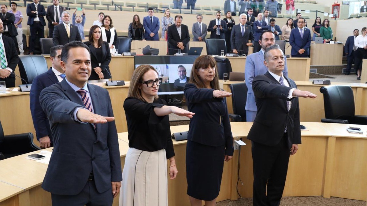 “Descalabran” en el pleno a López Mares por supuesto “acomodo” en el Poder Judicial