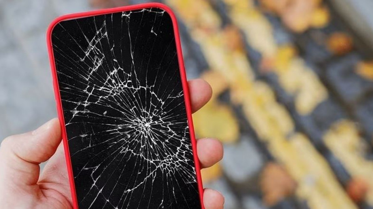 Evita ser víctima de los 'montacelulares'; te digo cómo funciona esta estafa y cómo evitarla