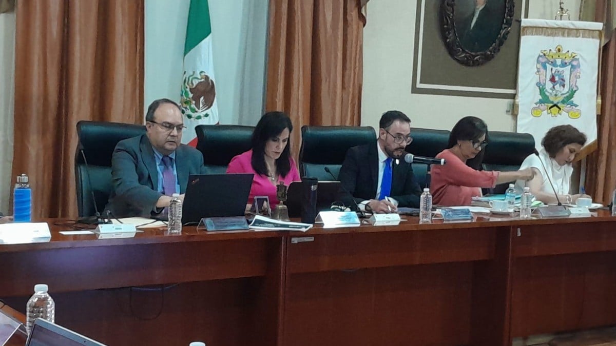 Síndico y Morena exigen transparencia y diálogo sobre la extinción del Fidesseg