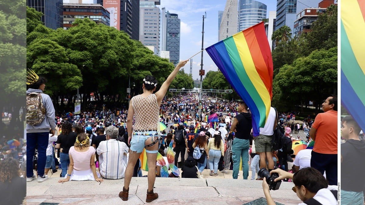 'Ilumina' 46 Marcha del Orgullo Paseo de la Reforma