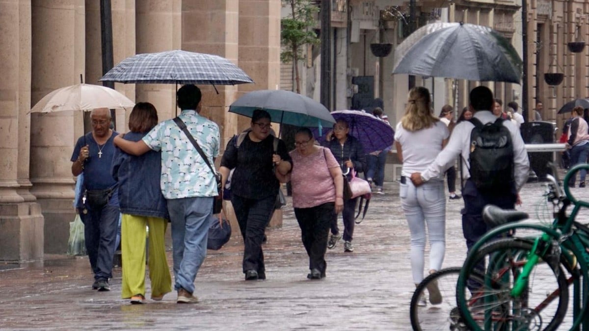 Disfruta una tarde de películas en casa, que así estará el clima este domingo en León