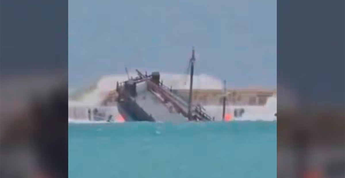 VIDEO Huracán Beryl hundió este famoso crucero en cuestión de minutos