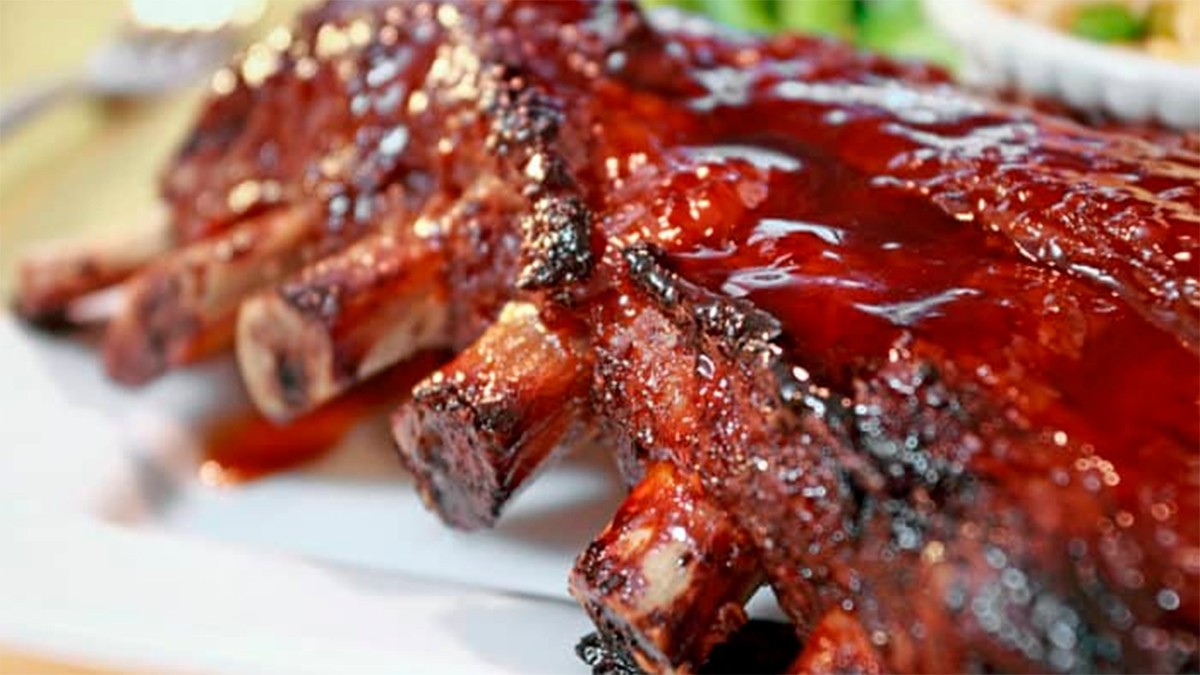 ¿Te gusta comer costillitas de cerdo? No te contengas, son muy beneficiosas para la salud