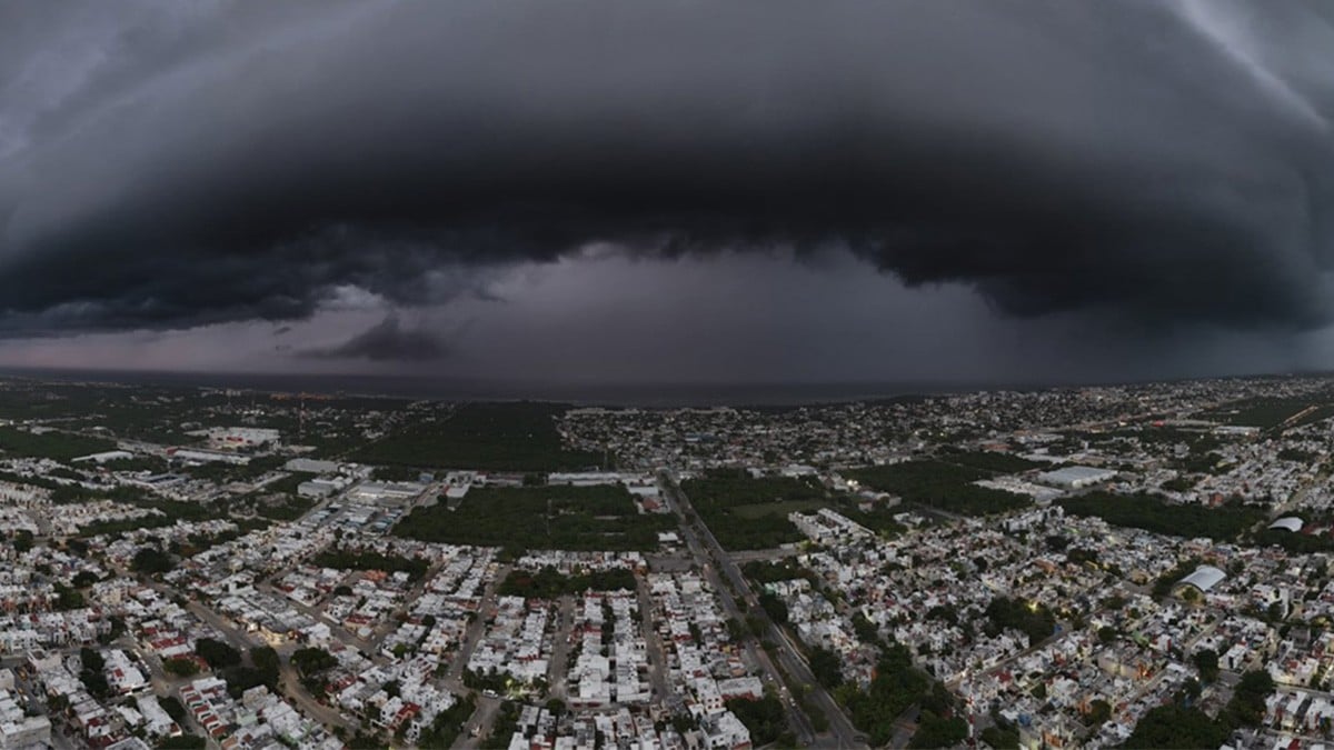 'Beryl' impacta como huracán categoría 2