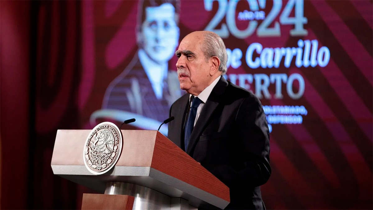 Hospitalizan a Pablo Gómez, titular de la UIF