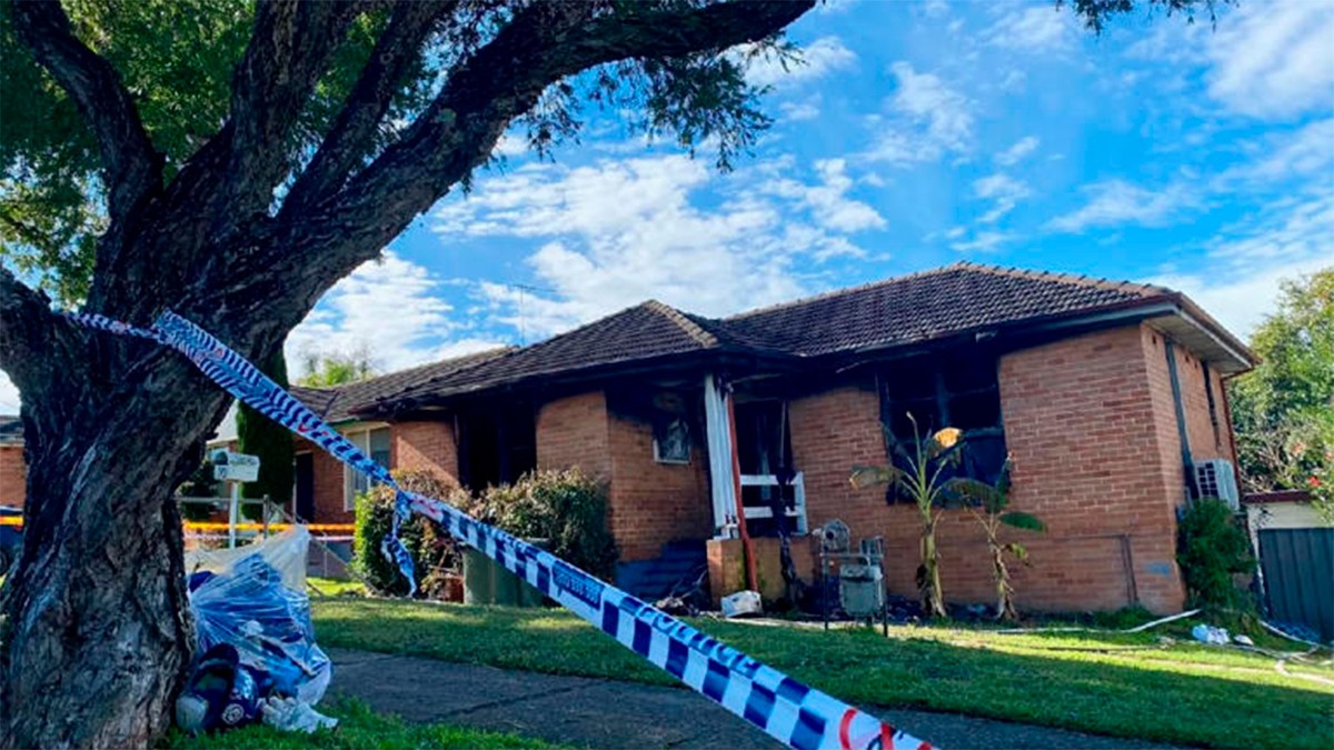 Hombre le prende fuego a su propia casa con su familia dentro, fallecen tres niños