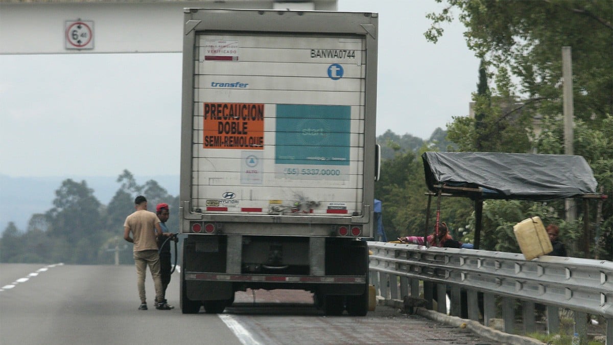 Suben 123% tomas de huachicoleros