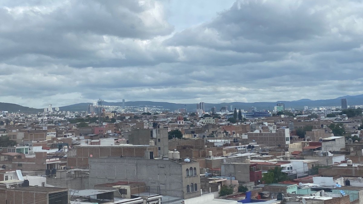 ¡Las nubes no dan tregua! Se esperan fuertes lluvias a esta hora del viernes en León