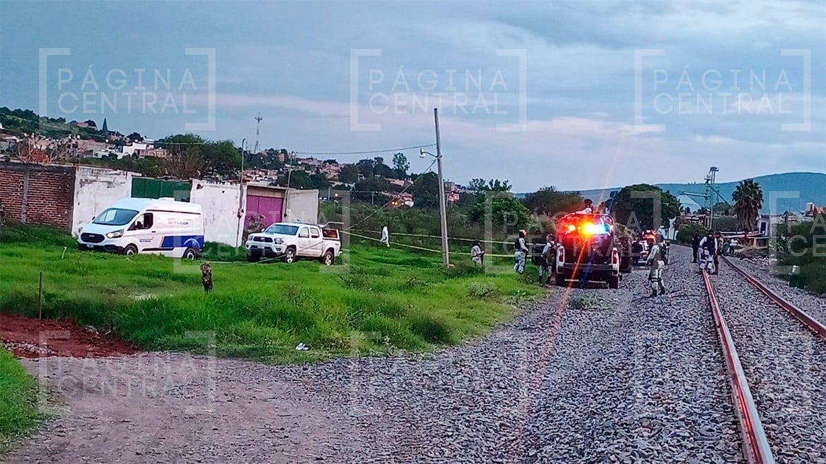 Matan a una mujer y lesionan a dos niños cuando caminaban cerca de las vías del tren