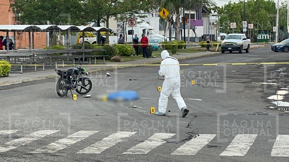 Motociclista muere atropellado por un tractocamión en Ciudad Industrial