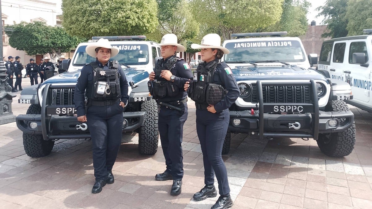 Entregan a la Policía Rural 15 Jeeps para patrullar comunidades