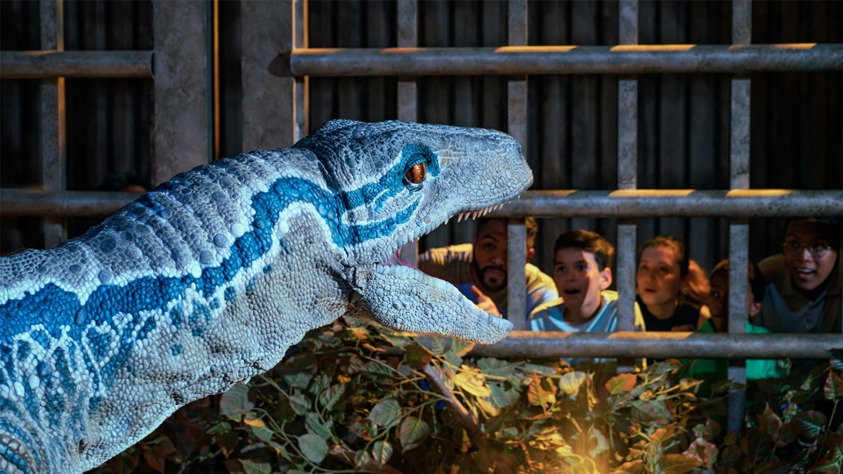 ¡Ladrones prehistóricos! Delincuentes roban un dinosaurio en la CDMX