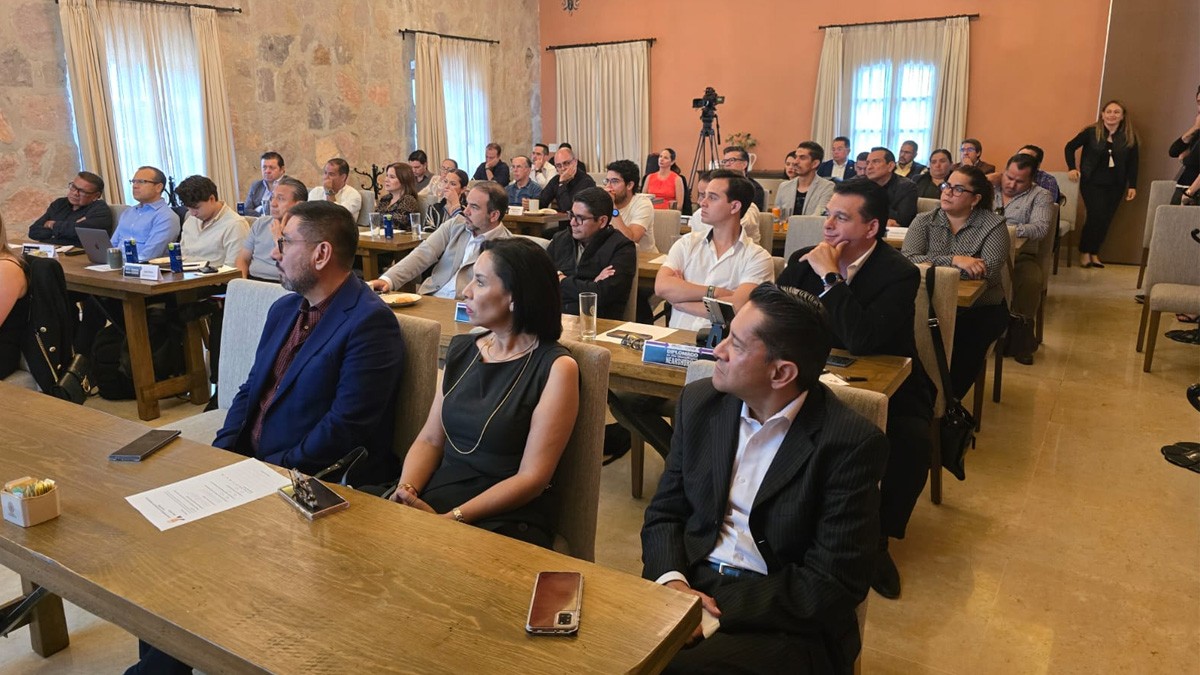 Se preparan 40 empresarios guanajuatenses para aprovechar el 'nearshoring'