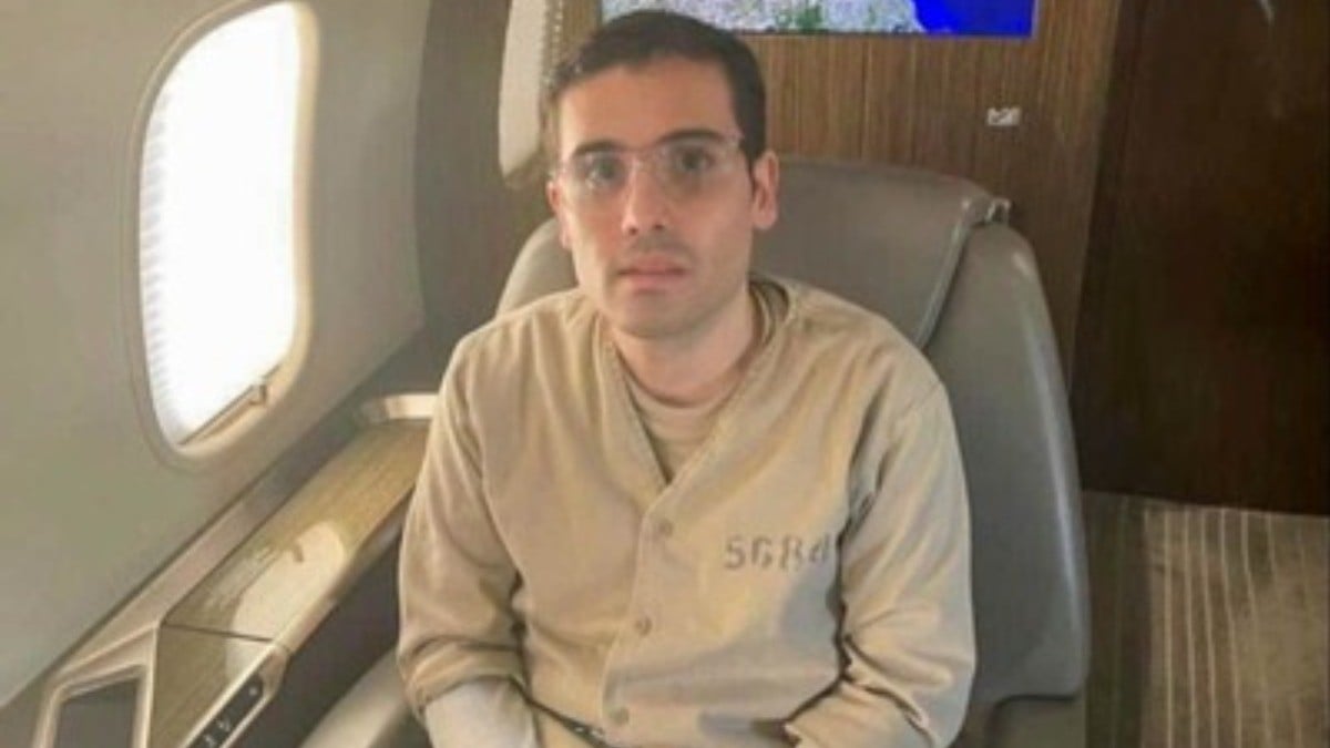 Liberan a Ovidio de cárcel federal; sigue abierto su juicio