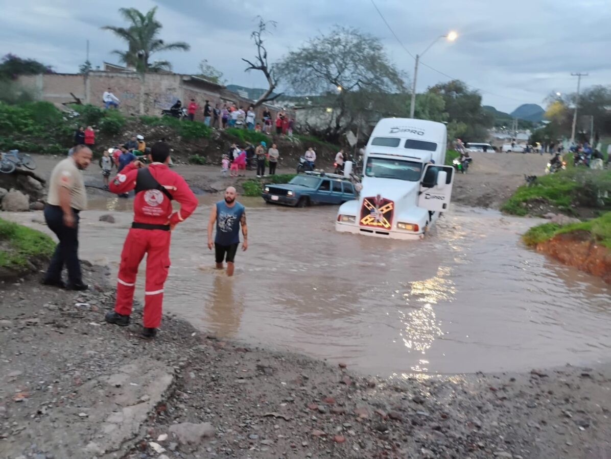 ¡No te arriesgues! Llaman a leoneses a no acercarse a ríos y arroyos en esta temporada
