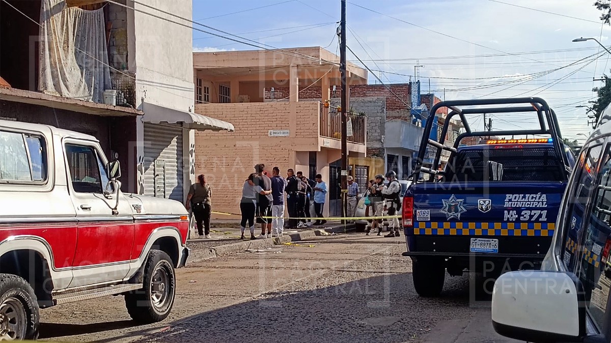 Amigos convivían en La Piscina CTM cuando sicarios los atacan; hay 1 muerto y 2 heridos