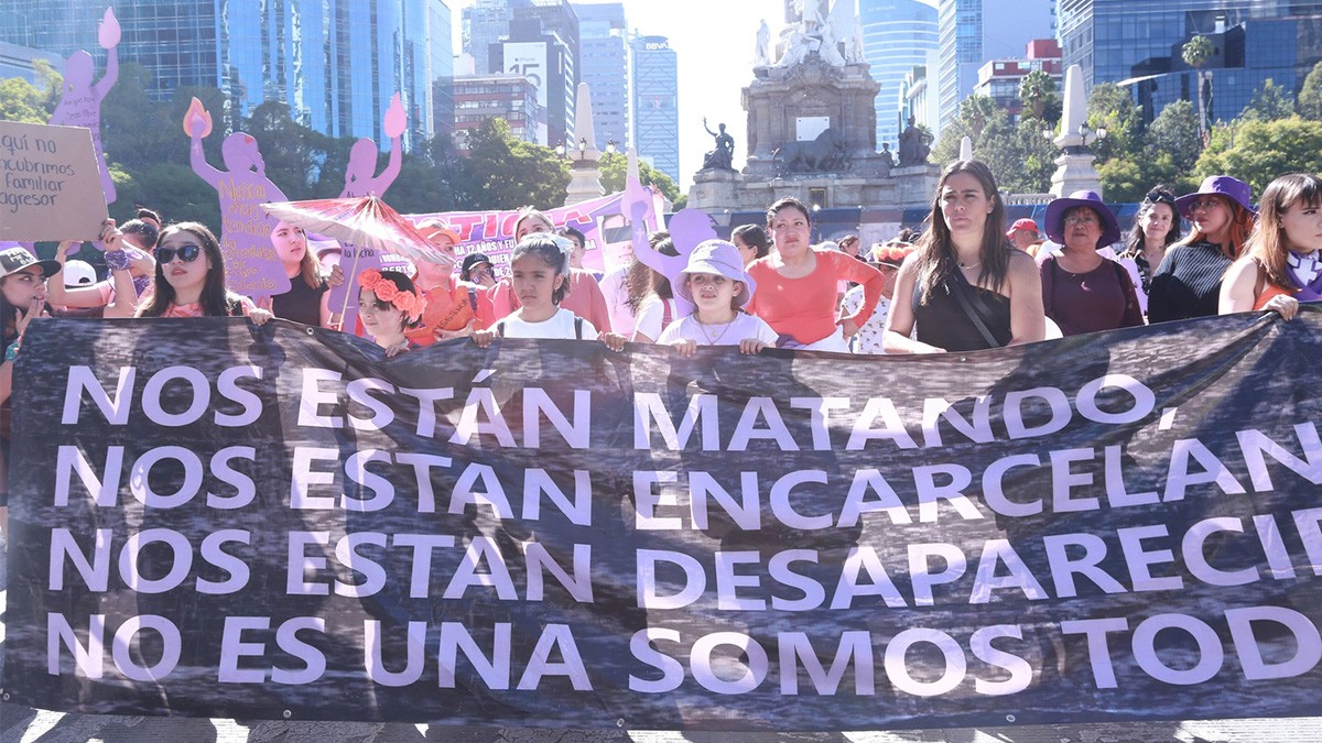 Suben feminicidios en 12 entidades