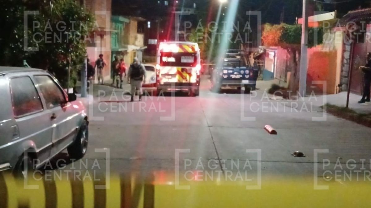 Balean sin piedad a 4 hombres que convivían afuera de casa en San Isidro Labrador