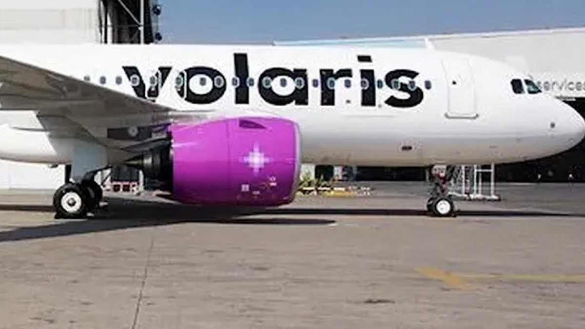 Las azafatas nunca se imaginaron que encontrarían esto en el baño de un avión de Volaris