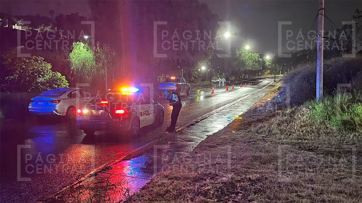 Muere motociclista al derrapar y estrellarse contra un poste en Las Mandarinas