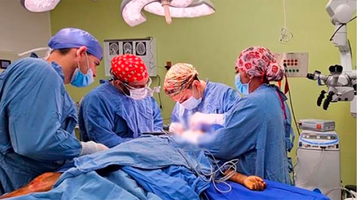 Médicos reconstruyen el rostro de un niño atropellado en Chiapas