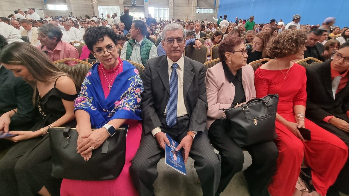 Está comprometido a trabajar con excelencia: familia del nuevo arzobispo