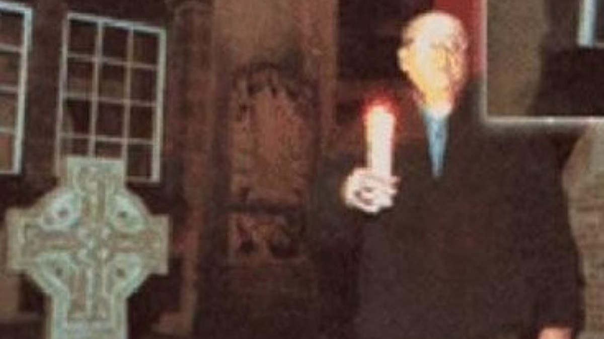 ¡Que miedo! Así es la última foto en vida de este exorcista que murió de manera misteriosa