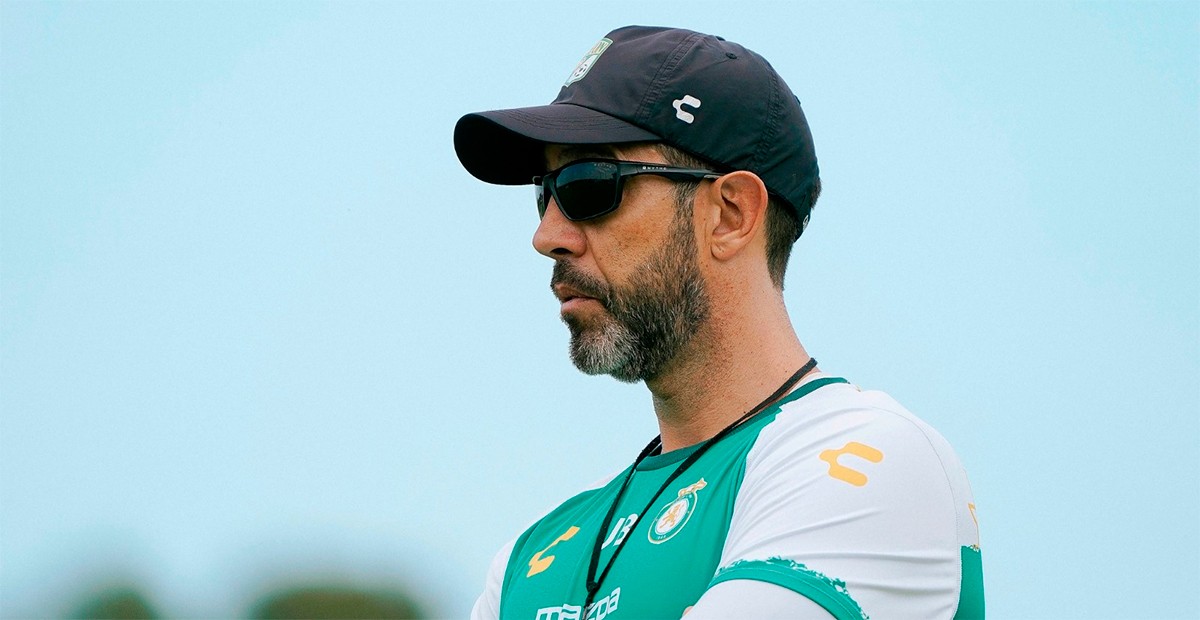 ¡Gana o se va! Directiva pone ultimátum a Jorge Bava