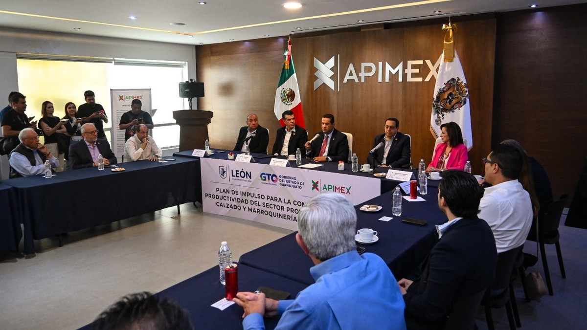 Gobierno estatal da otro 'respiro' a sector curtidor para salvar empleos; asigna 10 mdp