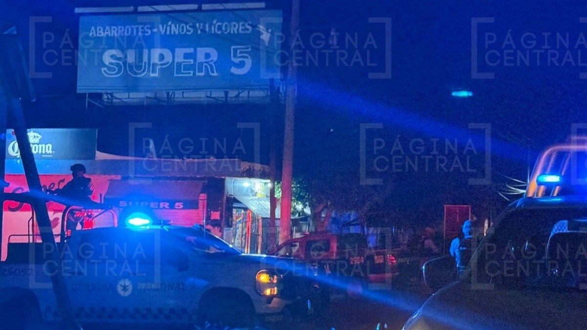¡Atemoriza ataque en súper! Matan a cuatro personas a balazos