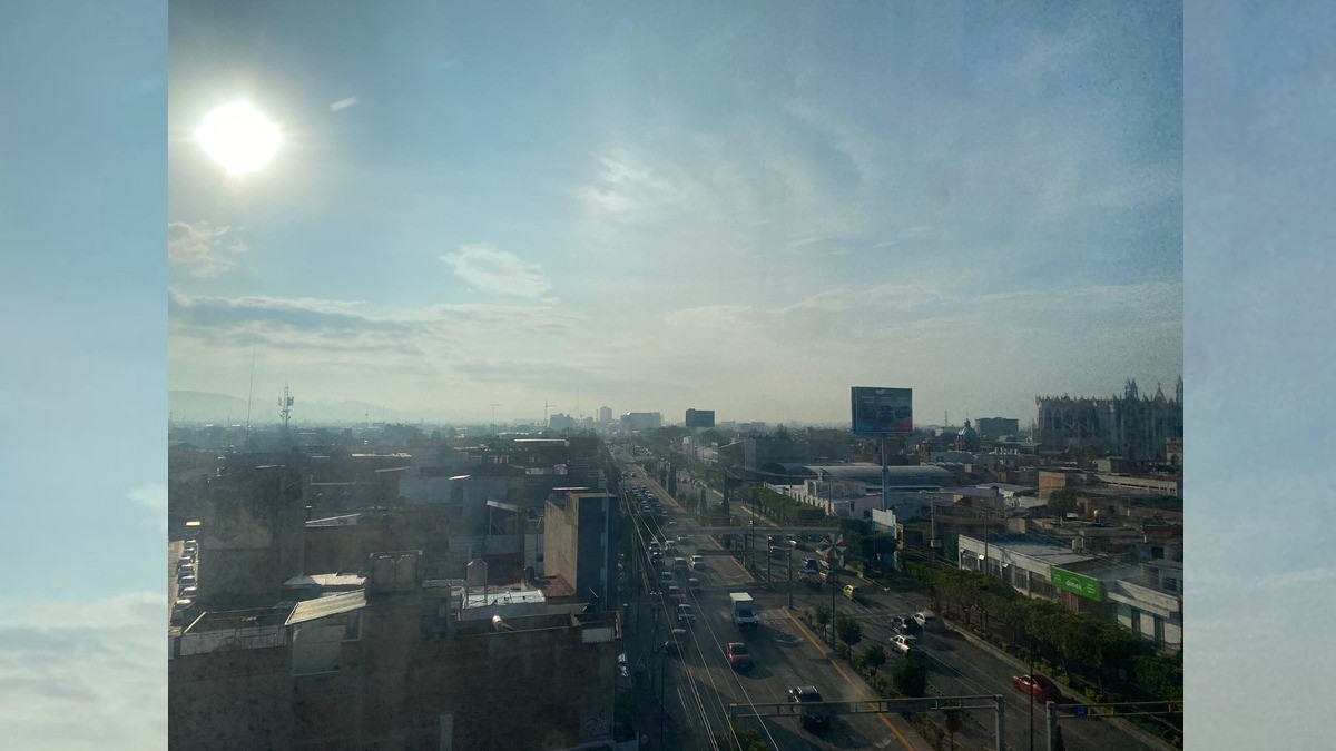 ¡No te fíes! Este lunes soleado, la lluvia puede sorprenderte, aquí el pronóstico