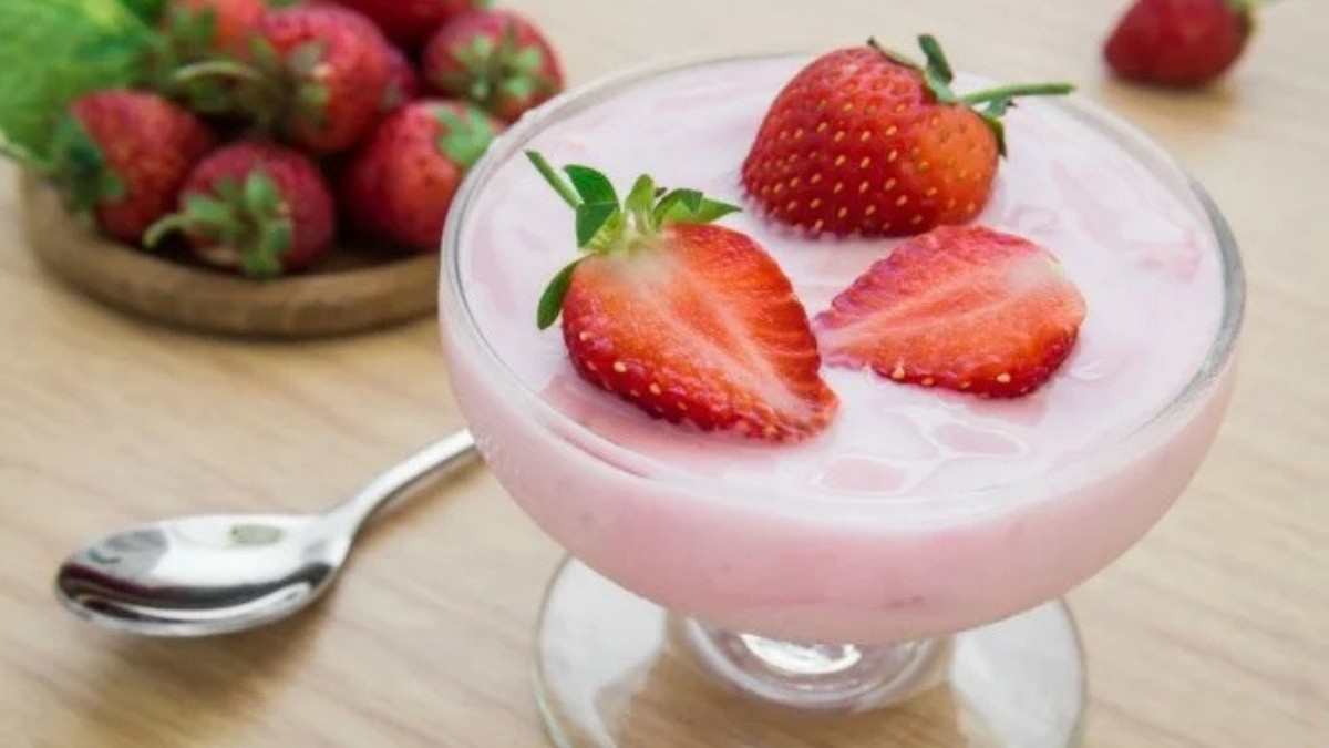 ¡Cuidado! Lanzan alerta sobre lo nocivo que puede ser este yogur de fresa