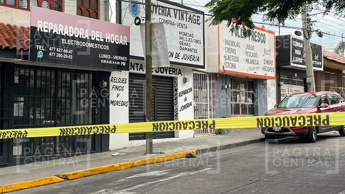 Delincuentes intentan asaltar una joyería en Panorama y balean a la encargada