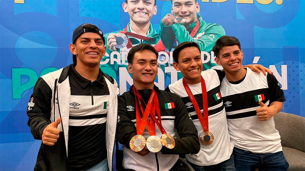 ¡Viven un sueño! Medallistas paralímpicos vuelven a casa