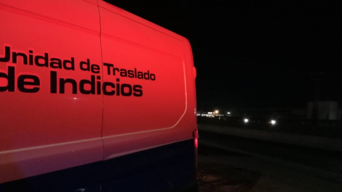 Hombres cenaban hamburguesas cuando de pronto los balearon, hay un muerto y 3 heridos