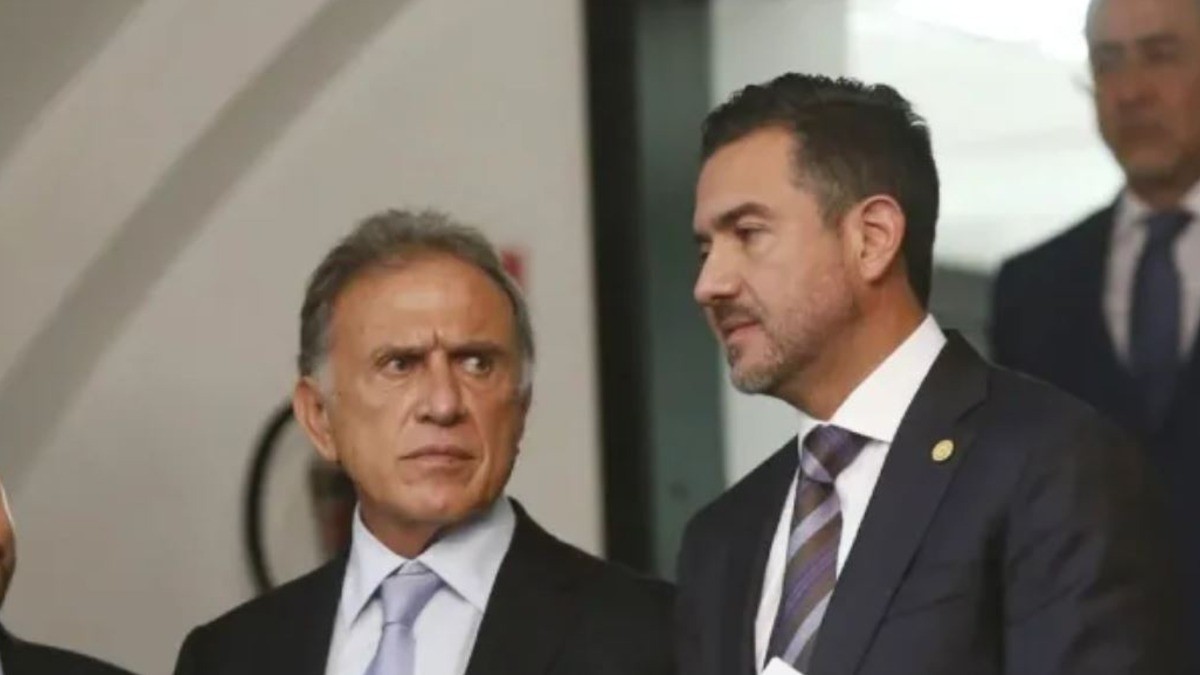 PAN expulsa a senadores Yunes por apoyar la reforma judicial de AMLO