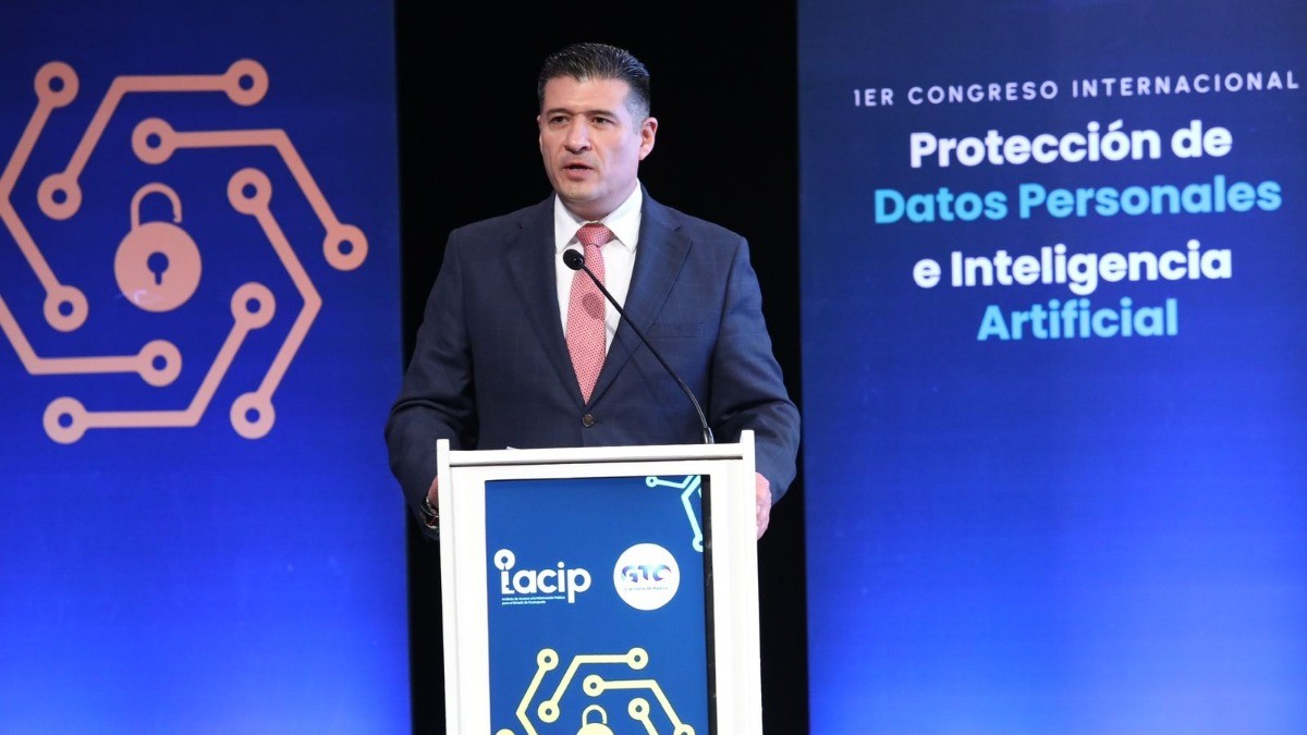 Mucha Inteligencia Artificial por todos lados, pero ¿a quién le das tus datos personales?