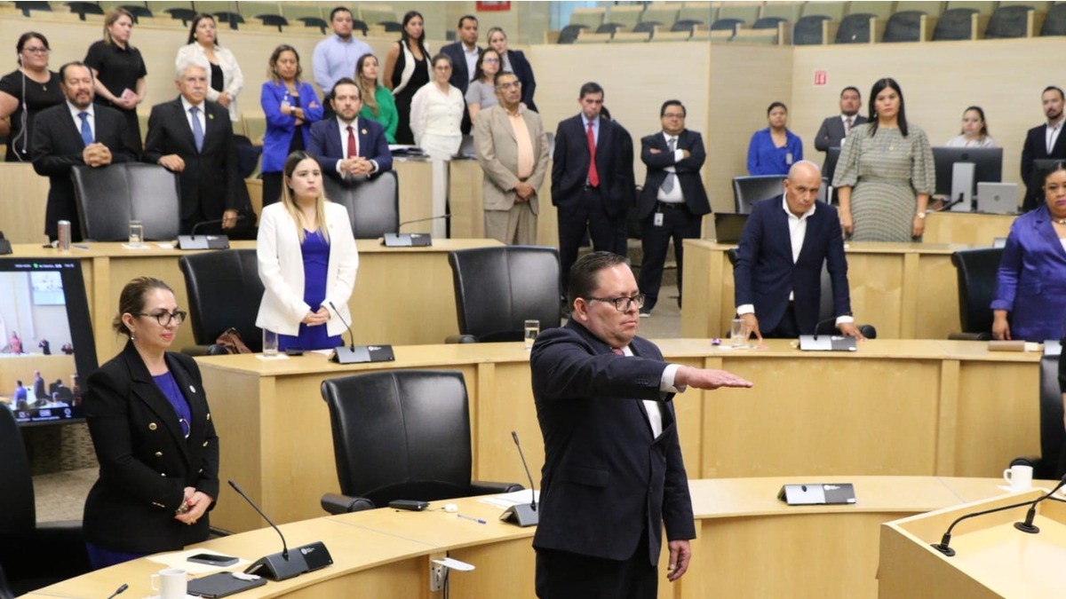 Juan Víctor Fonseca es electo auditor general del estado pese a oposición de Morena