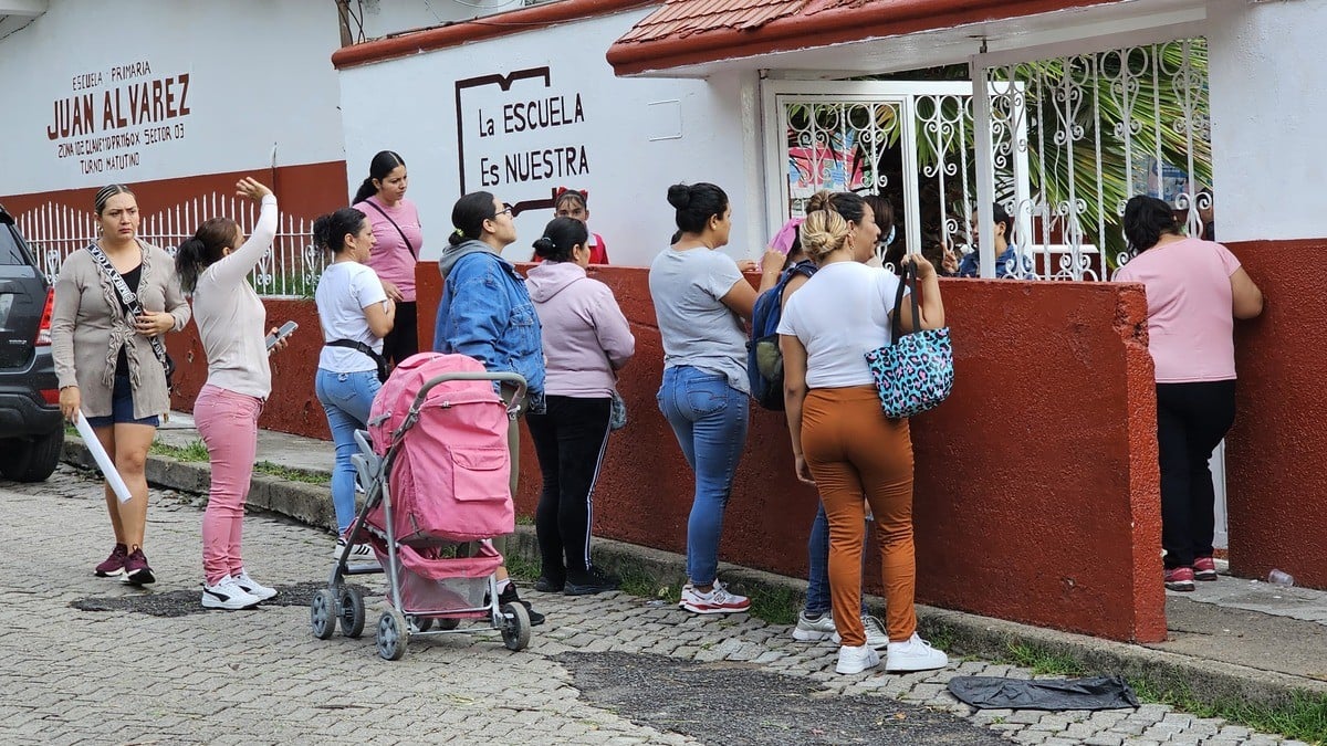 Alumnos de esta escuela serán reubicados por daños estructurales en su primaria
