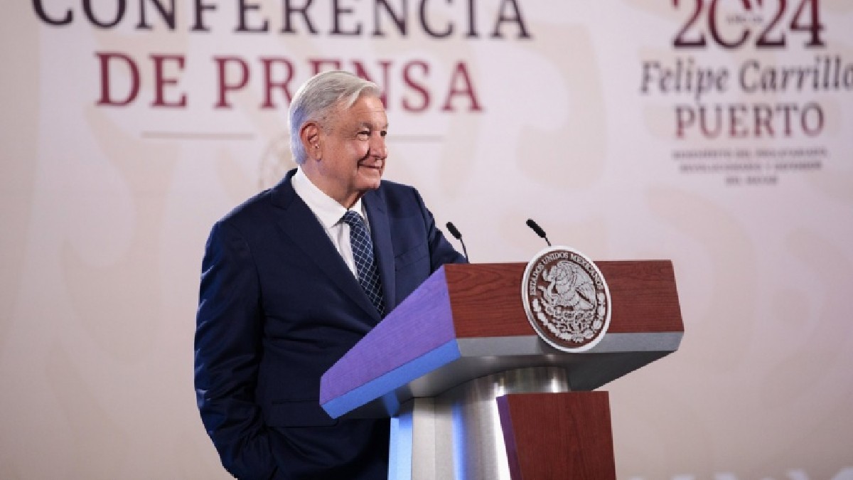 Frente a Sheinbaum, yo me quedo fresa, advierte AMLO a IP