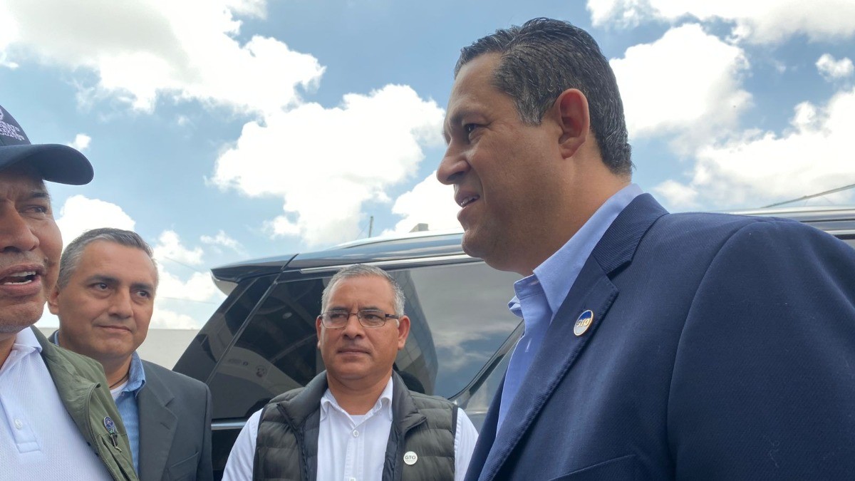 “El alcalde de Comonfort le 'sacateó'“: Diego Sinhue