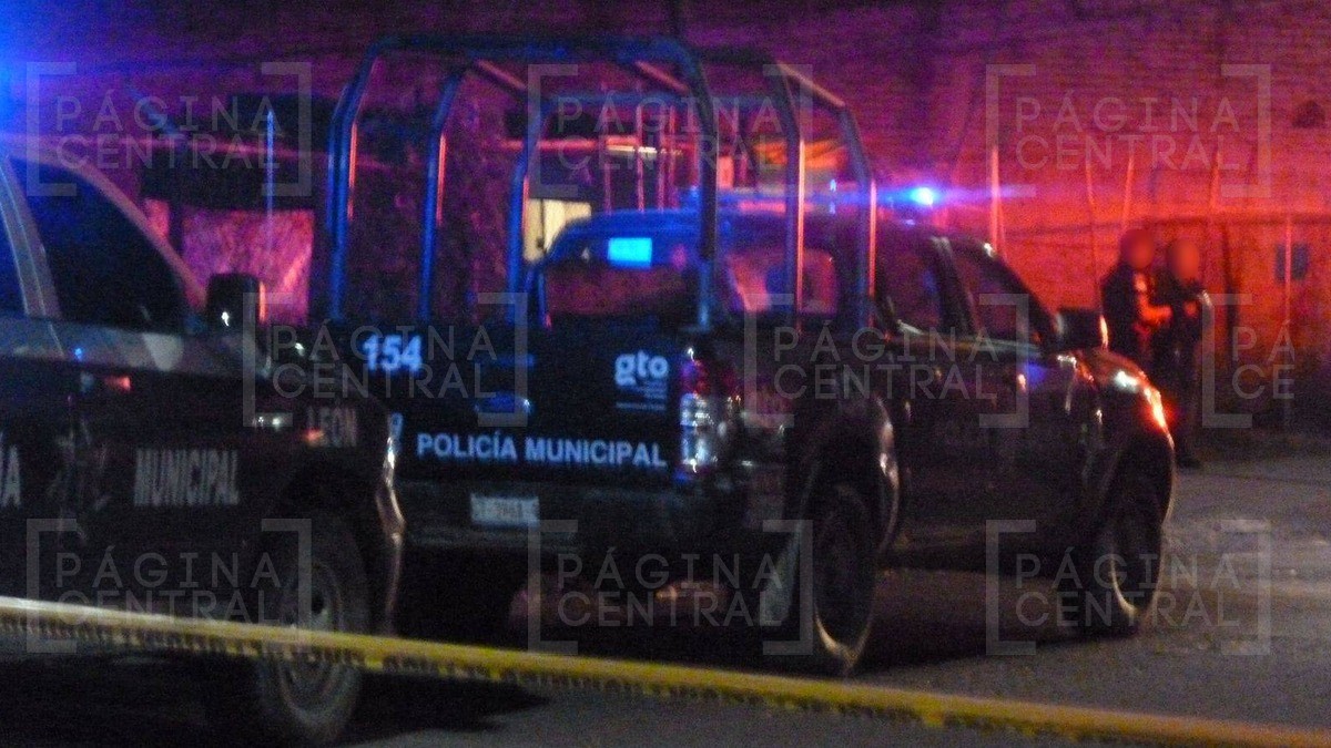 Escuchan cinco balazos y hallan a hombre muerto en terreno baldío de colonia Providencia