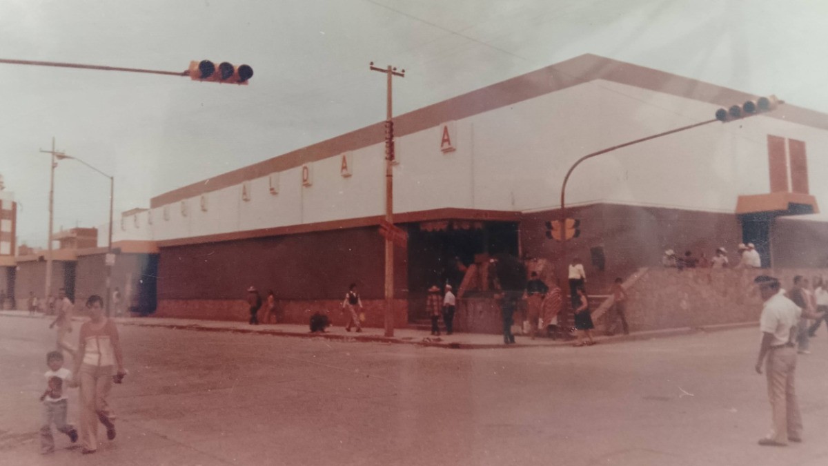 Este es el mercado de León que se construyó sobre un panteón